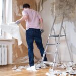 Step by step guide to wallpaper removal